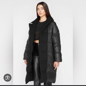 Reversible Manière de voir winter coat